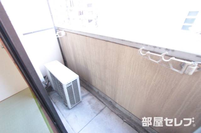 バルコニー　広く使えるバルコニー