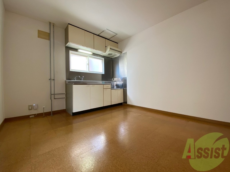 居室・リビング　広くてキレイなお部屋が広がっていて、充実した生活が送れそう。