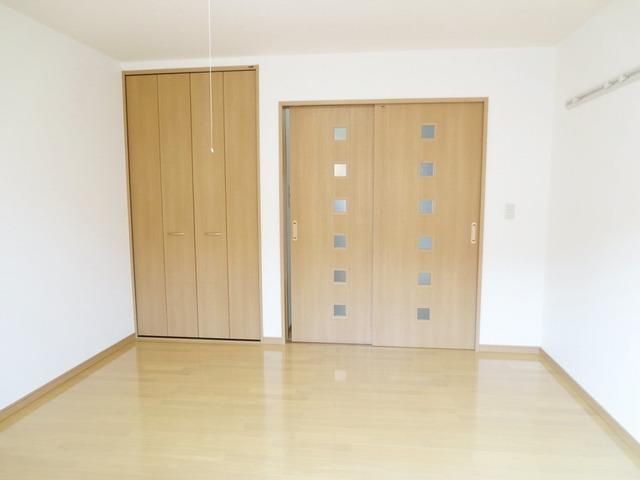 居室・リビング　★洋室8帖フローリング★