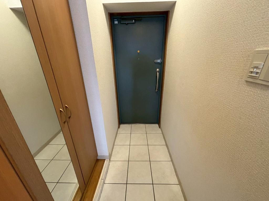 玄関　メナー浄心II