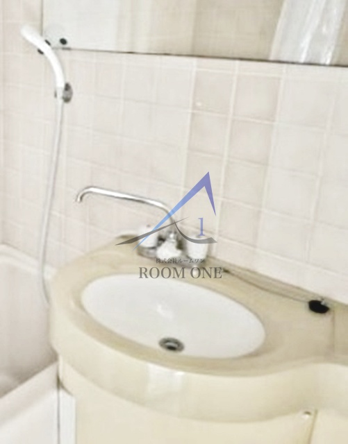 洗面設備　洗面台です。