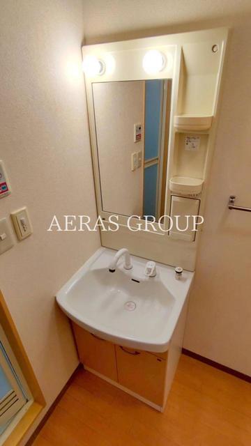 洗面設備　同仕様