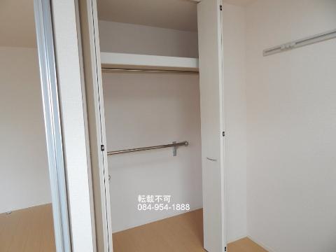 収納　クローゼット