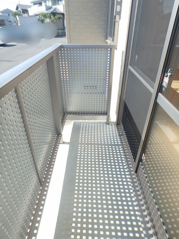 バルコニー　図面と現状に相違がある場合には現状を優先