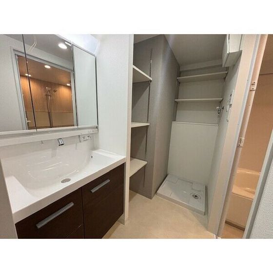 洗面設備　参考参照