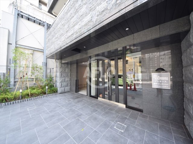 エントランス　プレサンス新町ウィズジョイ　エントランス