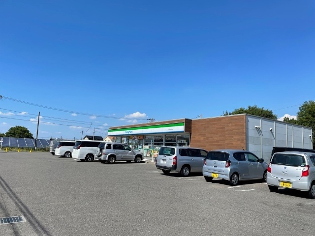 コンビニ　ファミリーマート稲沢稲島東店（コンビニ）まで901m