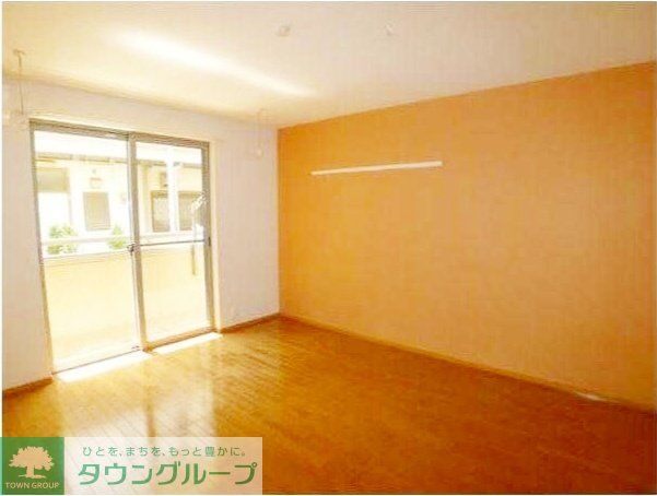 居室・リビング　お問合せはタウンハウジングまで！※現地待合わせ相談可能