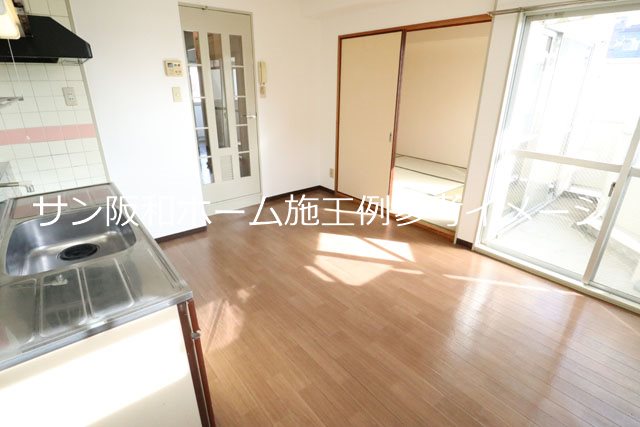 居室・リビング　同物件別室施工例参考イメージ画像