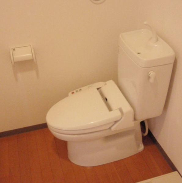 トイレ　※別部屋参考写真