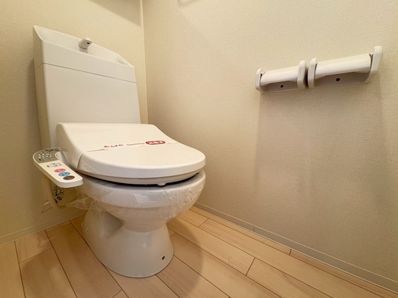 トイレ　※別部屋の写真です