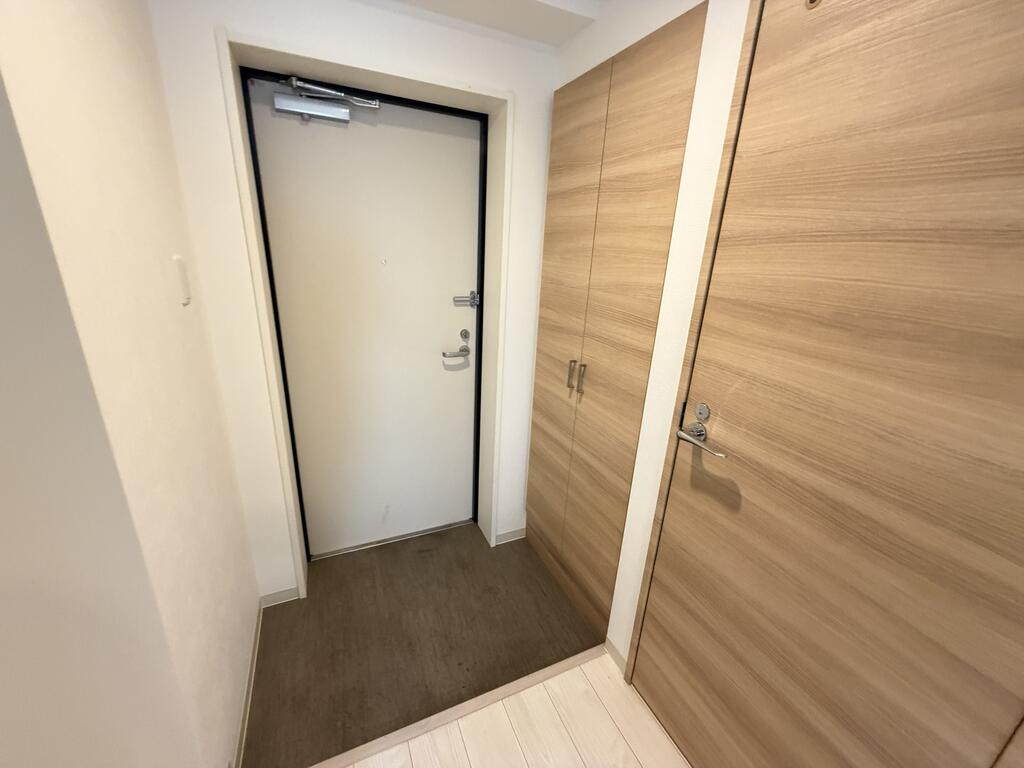 玄関　※同建物同タイプ写真です。ご参考下さい！