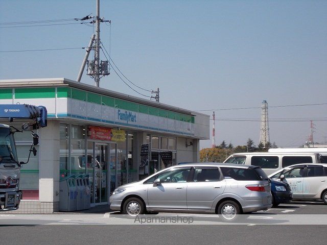 コンビニ　ファミリーマート市原岩崎店（コンビニ）まで500m