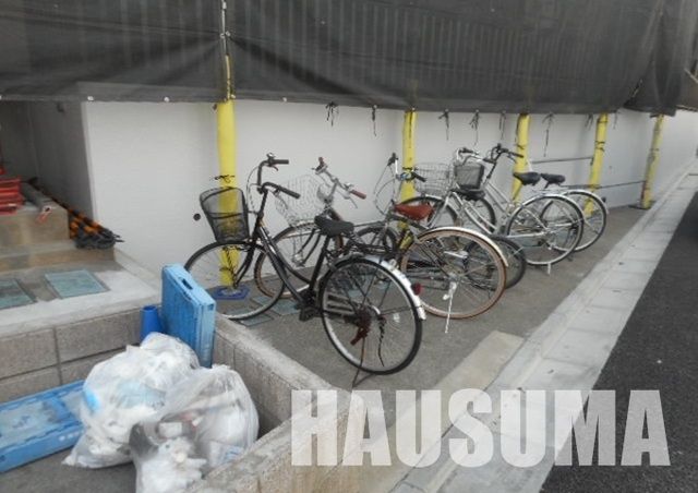 駐車場　駐輪場