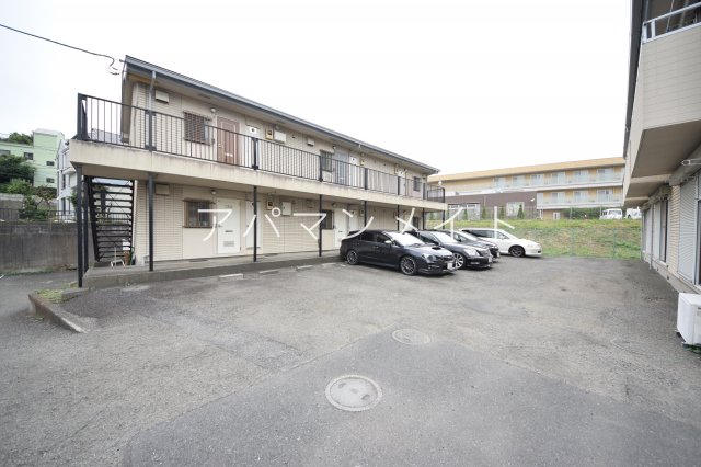 駐車場　敷地内駐車場