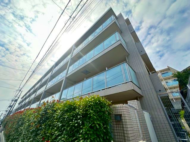 建物外観　詳細は、RISUMO江坂本店までお問合せください♪