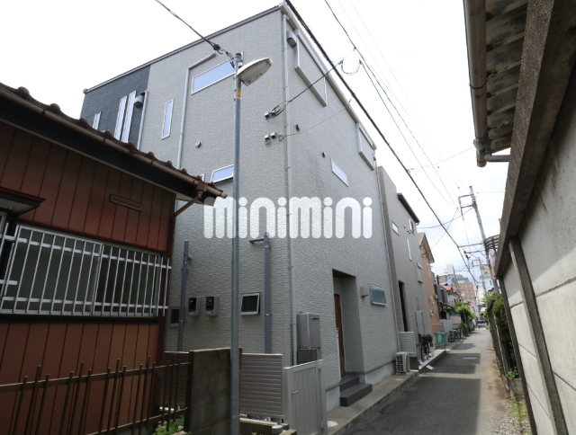 建物外観　物件側