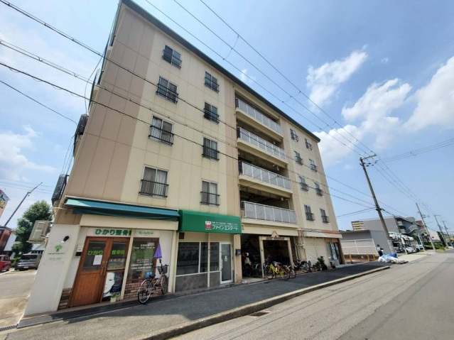 建物外観　リノベーション物件です