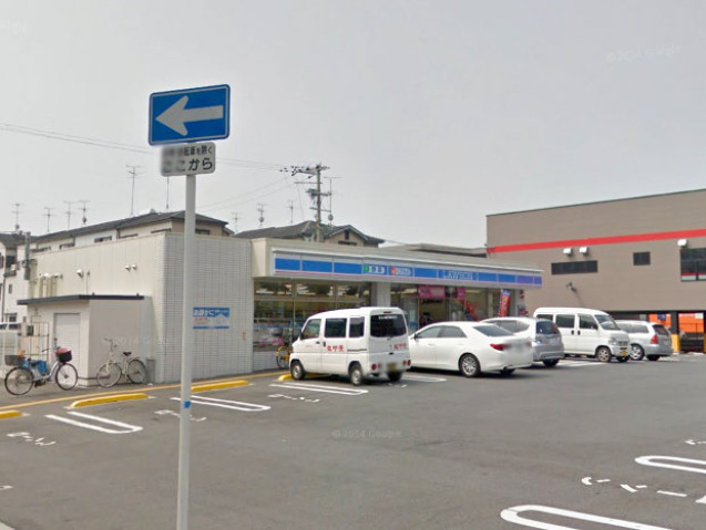 コンビニ　ローソン住道矢田五丁目店（コンビニ）まで216m