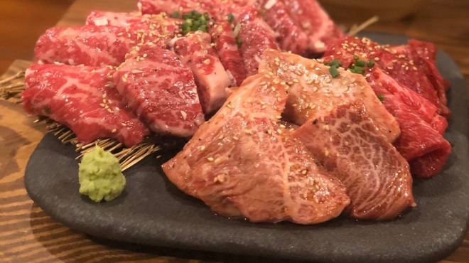 その他　ホルモン焼肉 はなれ（その他）まで236m
