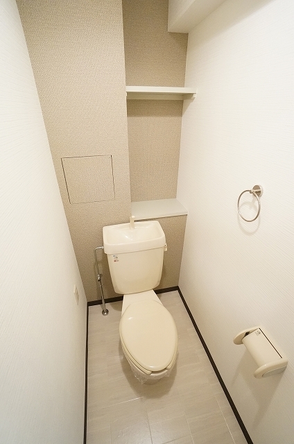 トイレ　※別号室の写真です。