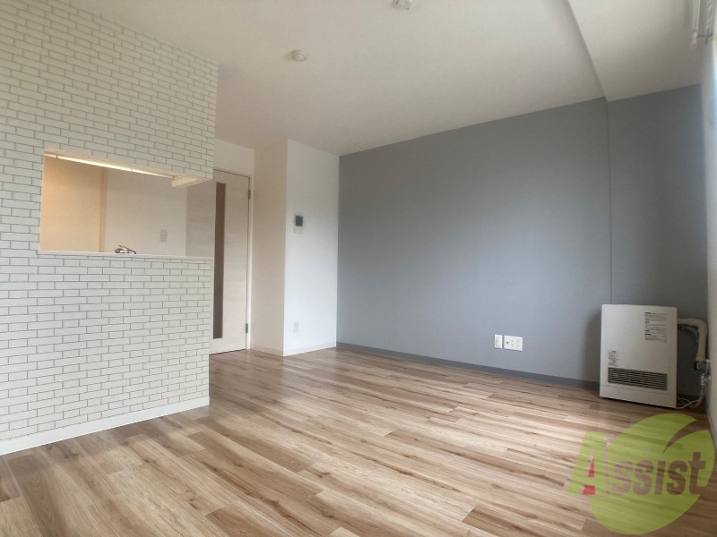 居室・リビング　広くてキレイなお部屋が広がっていて、充実した生活が送れそう。