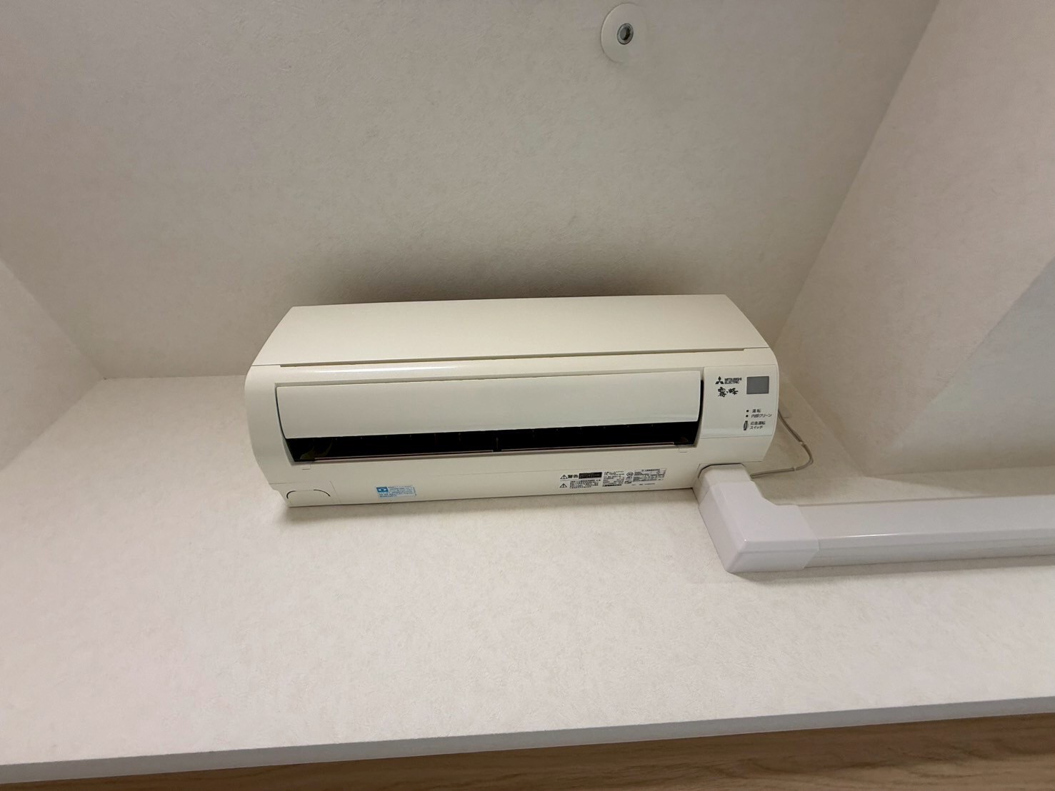 その他設備　エアコン設備付き