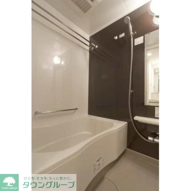 バス・シャワールーム　※写真は同タイプ住戸です。