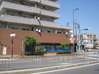 銀行　中日信用金庫浄心支店（銀行）まで566m