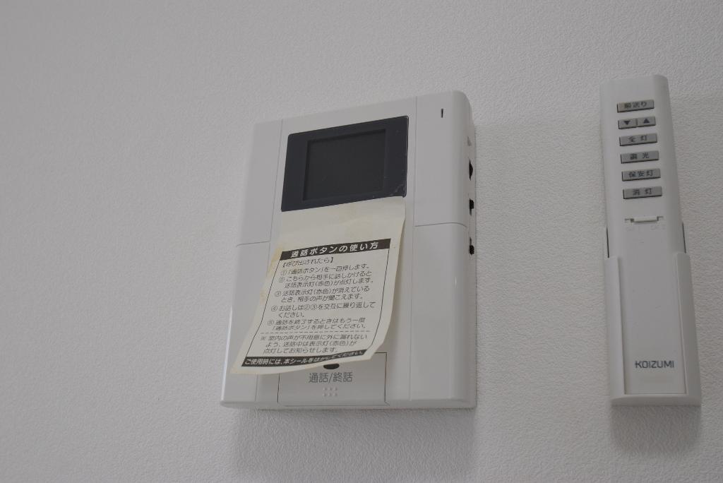 セキュリティ　カメラ付インターホン
