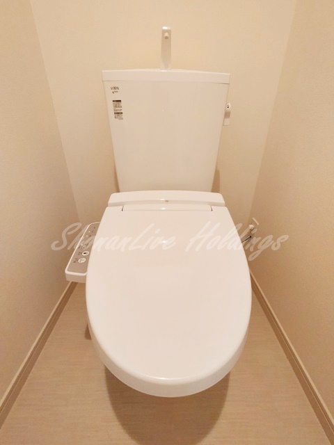 トイレ　清潔感のあるトイレです