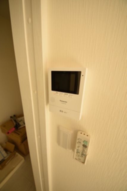 セキュリティ　モニター付きインターホンです