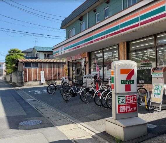 コンビニ　セブンイレブン川崎下野毛３丁目店（コンビニ）まで487m