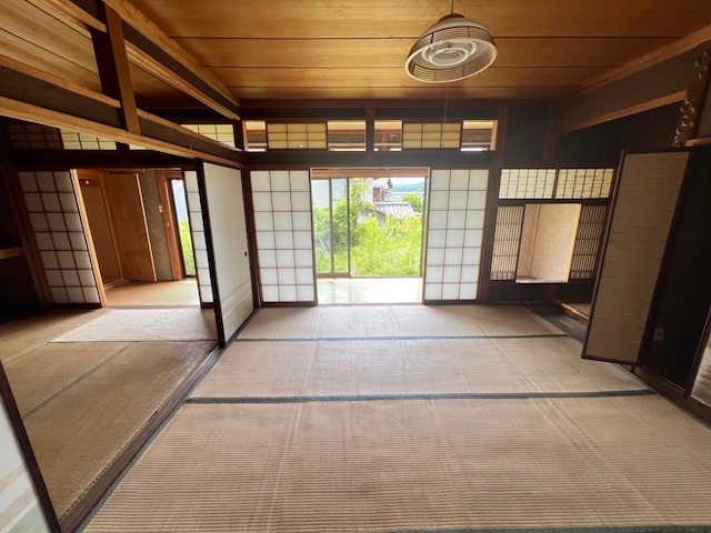 大聖寺敷地 貸家の居間写真