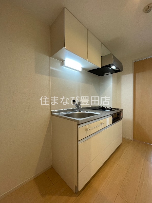 キッチン　同型別部屋写真