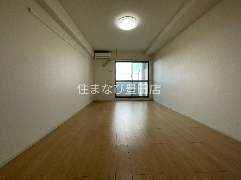 居室・リビング　同型別部屋写真