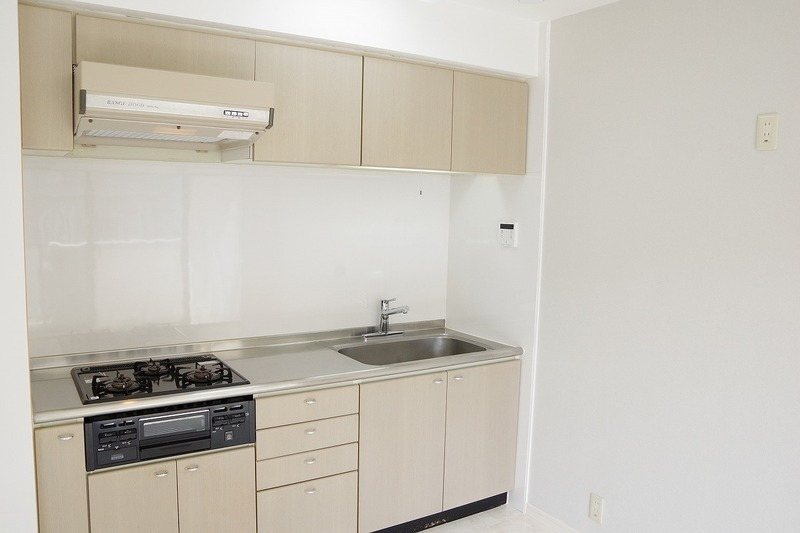 キッチン　同建物の別部屋の写真