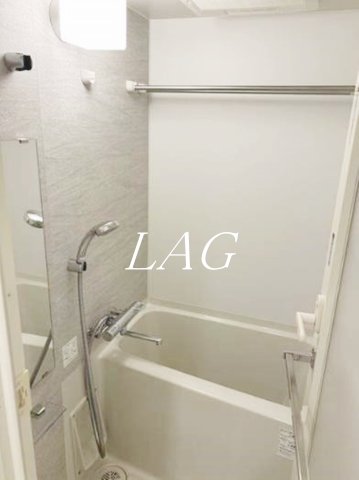バス・シャワールーム　お風呂です。