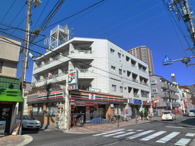コンビニ　セブンイレブン（コンビニ）まで265m