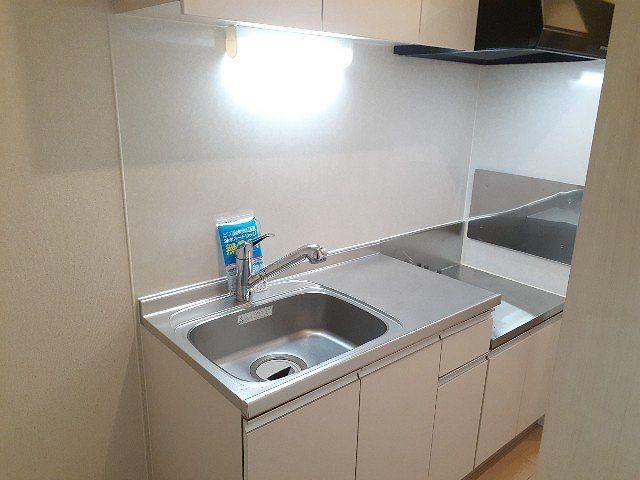 ブリッサ港西IIのキッチン写真
