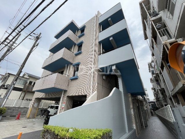 ユンヌホワイエ