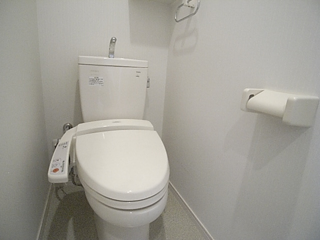 トイレ　写真は同型イメージです
