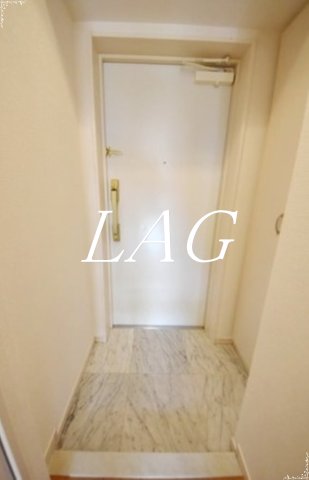 玄関　玄関です。