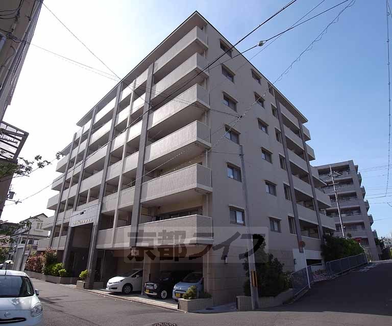 建物外観　高級分譲マンションの賃貸募集！