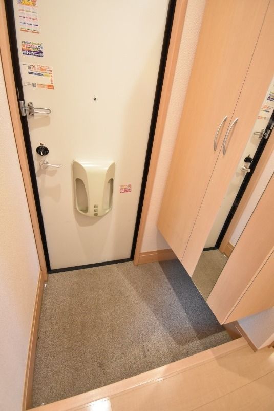グリーンシャトーの玄関写真