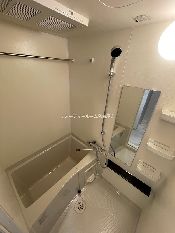 バス・シャワールーム　※見学予約受付中