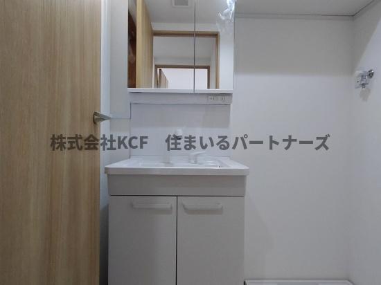 洗面設備　広い洗面スペース