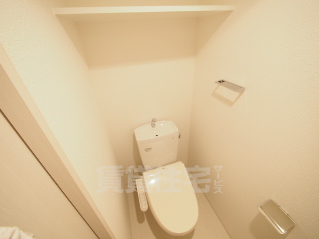 地下鉄御堂筋線 大国町駅 徒歩1分 15階建 築11年のトイレ写真
