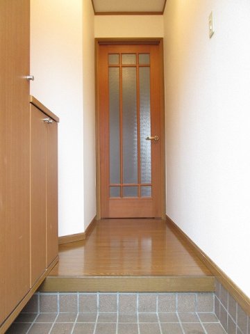 玄関　シンプルで使いやすい玄関です
