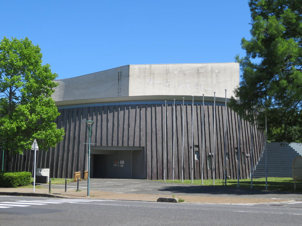 【津山市東一宮のアパートの公園】